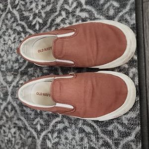 Old navy brown shoes for boy size 4